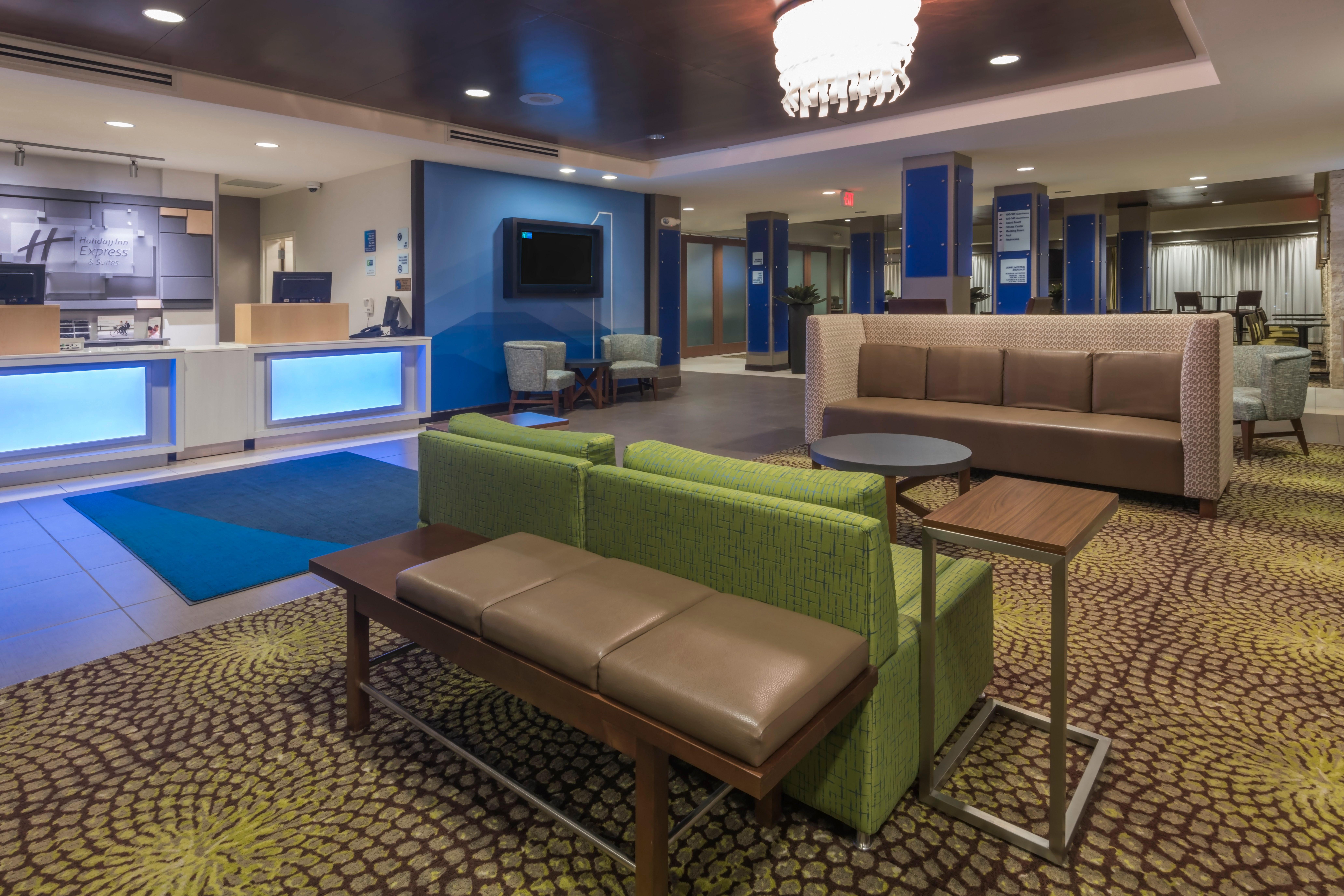 Holiday Inn Express Hays By Ihg Eksteriør billede