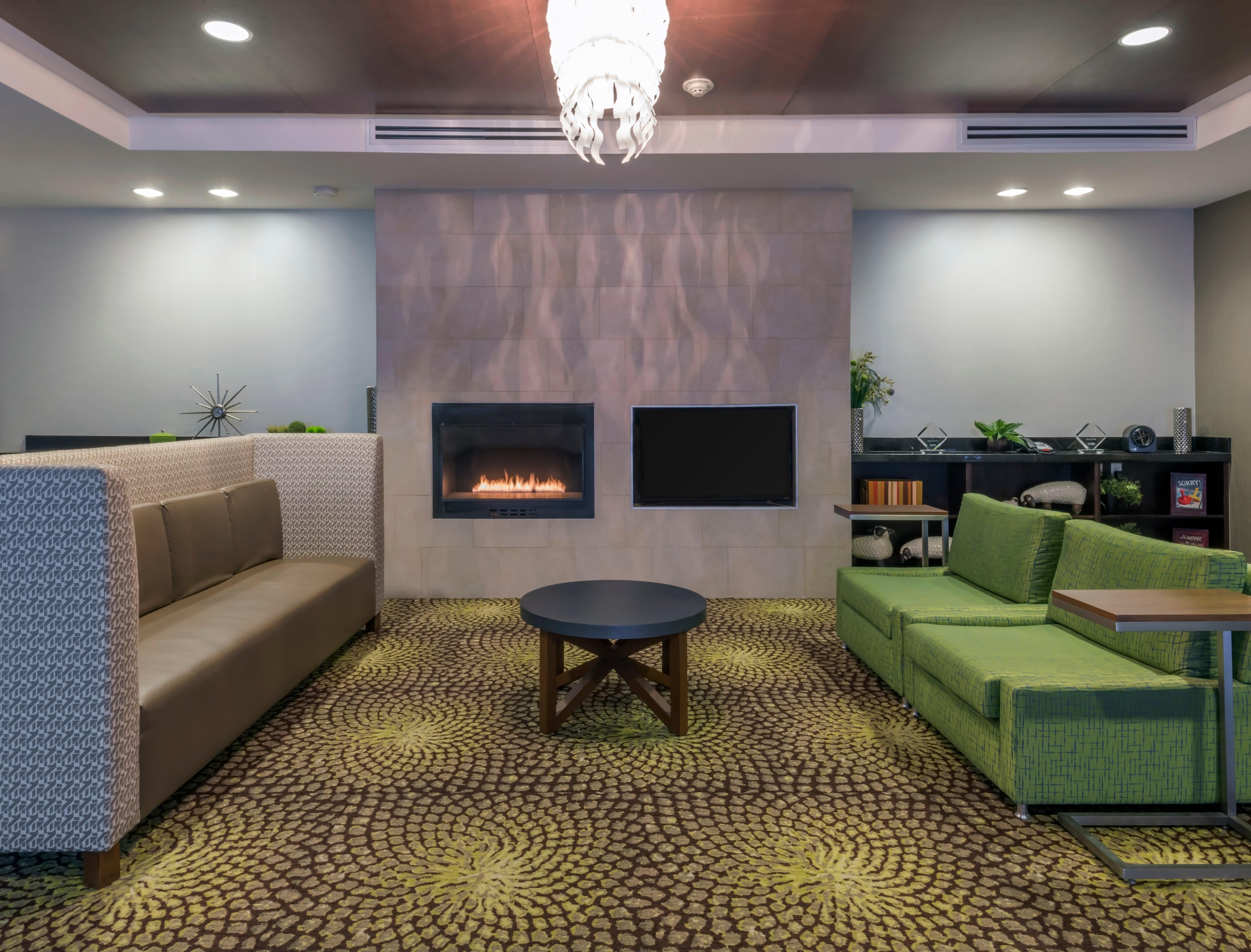 Holiday Inn Express Hays By Ihg Eksteriør billede