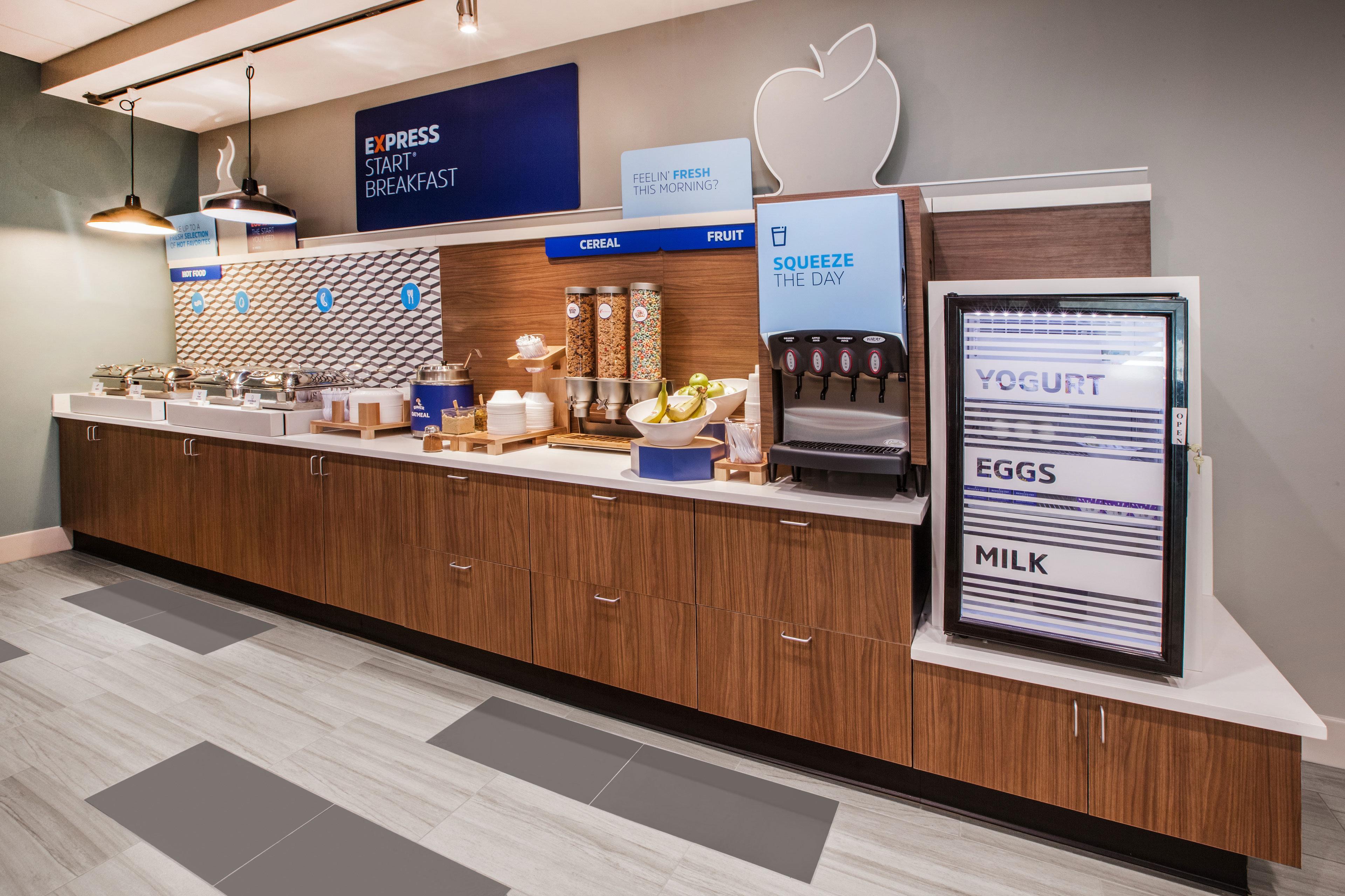 Holiday Inn Express Hays By Ihg Eksteriør billede